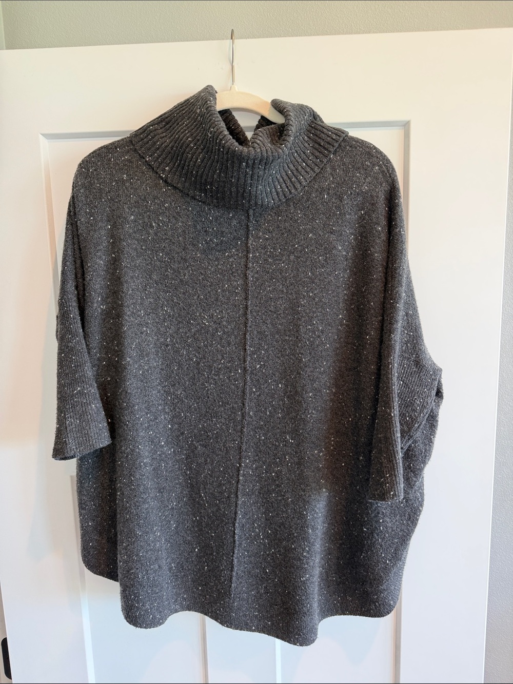 LOFT Charcoal Speckled Turtleneck Sweater - XS
